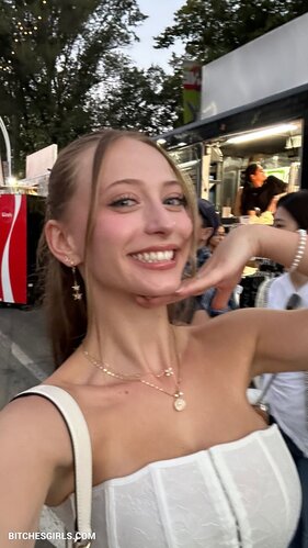 Sophia Diamond Nude Celeb - Sophia Dimentbarg. Nude Videos Tiktok
